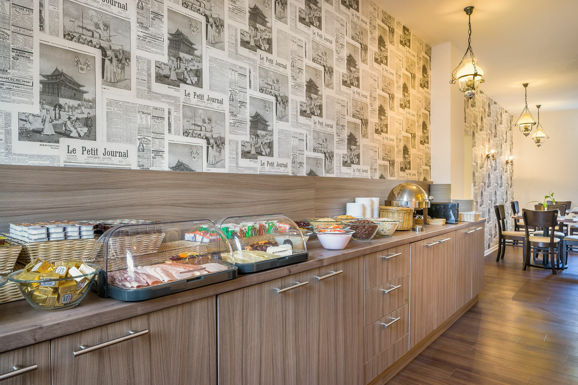 Signature Hotel Astoria Гамбург Экстерьер фото